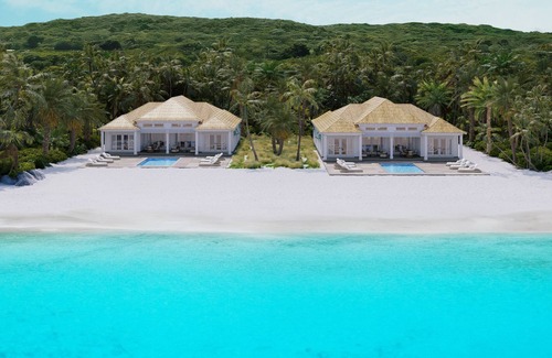 Great Exuma Villa | NEW 5 Bedroom Villa, BluWakes #2, PVT Beach, Pool, Family, Kayaks, Paddle boards