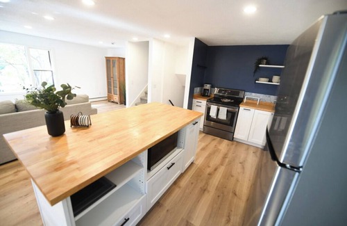 Westerly Haus | NEW! 5 STAR Coastal Farmhouse - 3BR in Westerly! Moments to Watch Hill