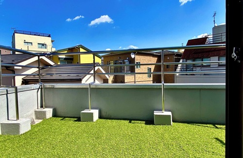 Sendagi Wohnung | New! 53 m² sunny house in the charming Yanesen area with a balcony