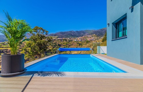 Calheta Haus | NEUES A & M House II Luxusferienhaus
