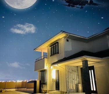 Nagawa Villa | New AirportHills 1400m2 絶景露天風呂1棟2階貸切 駐車場4台 サウナ BBQ施設 ペット