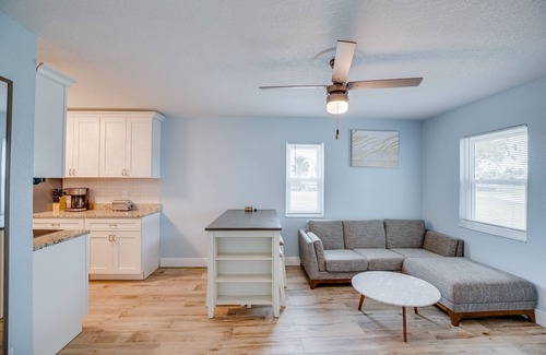 Micco Wohnung | New and sparkly 2/1 on 4 acres!