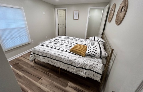 Suffolk Wohnung | NEW apartment in the historical Causey-Kendrick building. 1bd/1ba- 1st floor