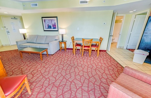 Downtown Myrtle Beach Eigentumswohnung | New Bay View Resort,Great Location,Boardwalk,Pools