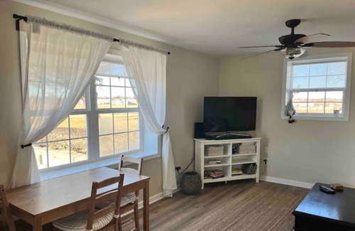 Waverly Eigentumswohnung | New Beautiful Waverly Condo.