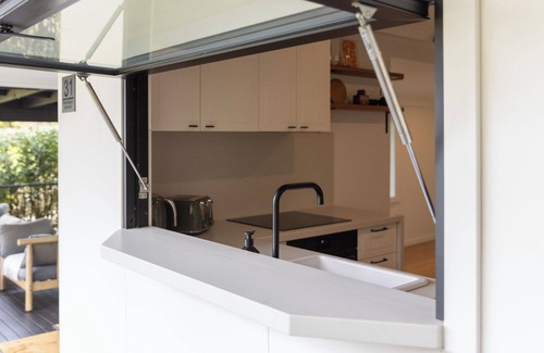 Emerald Beach Haus | NEW Bonny Emerald Beach
