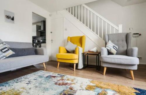 Eccles Haus | New build house near Trafford Centre with drive