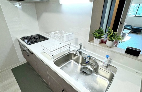 Higashinari Haus | NEW! [Built in 2024, newly built house for rent/free parking] Conveniently located 8 minutes to Namba by train! Excellent access to Osaka, Kyoto and Nara!