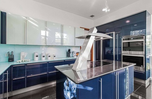 Fort Lauderdale Haus | New construction 2 story Villa jacuzzi pool luxury