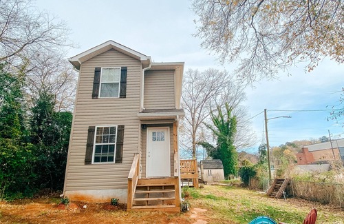 Dalton Haus | NEW CONSTRUCTION No animals