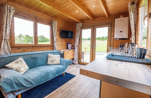 Helperthorpe Haus | New Cosy Lodge - Self Contained In Rural Location