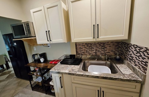 Lawrenceville Wohnung | New Cottage style basement home in Lawrenceville