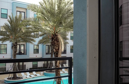 Astrodome Wohnung | New! Cozy 1BR Apt with Pool & Gym in Central Houston, 5 ⭐️ Superhost