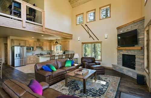 Columbine Lake Haus | Brand New Custom Home mit großen Decks - Amazing Views - Billardtisch / Feuerstelle