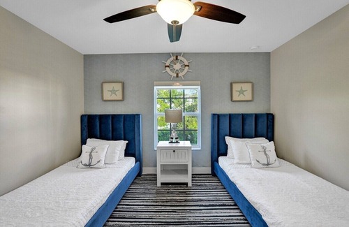 Delray Beach Haus | NEW Designer's Dream Delray Beach Oasis w/ Private Pool, Patio, close to Ave!