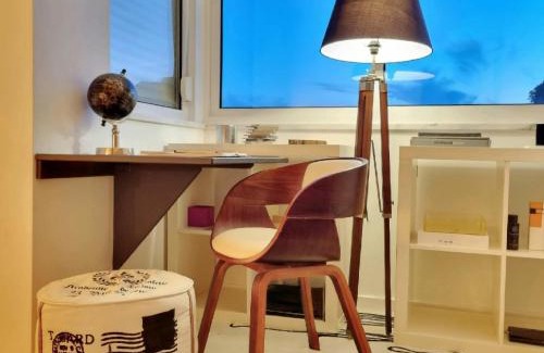 Linda-a-Velha Wohnung | NEW - Epic Design -AC, Balcony, Free Parking