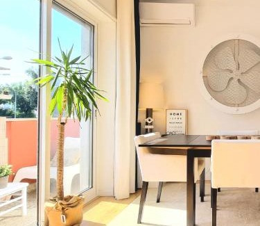 Linda-a-Velha Wohnung | NEW - Epic Design -AC, Balcony, Free Parking