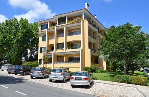 Cascais Wohnung | Jung und voller Licht, bietet Golf, 3 Schlafzimmer, 3 Bäder, A / C, bis zu 8 Personen