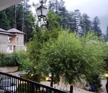Old Manali Haus | New Gulmarg Manali