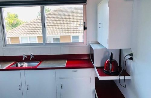 Auckland Hotel | New Haven Motel