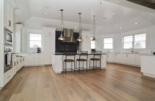 Montauk Haus | New Home w / Amazing Sunset Views auf East Lake ~ Jede Annehmlichkeit