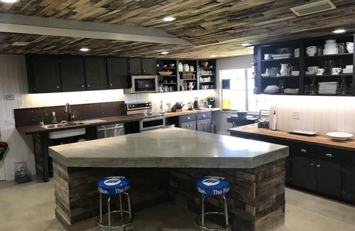 Waldo Haus | Neue Hausvermietung! 6 Hektar am Lake Santa Fe, 4BR 3BA, 192 Meter von Lake Frontage!