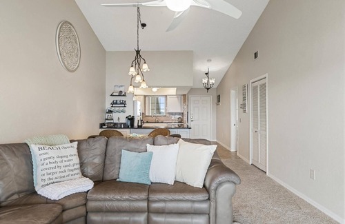 Flagler Beach Eigentumswohnung | New Intracoastal Oasis | Flagler Beach | Intracoastal Views | Walk To The Beach | Solar Heated Pool