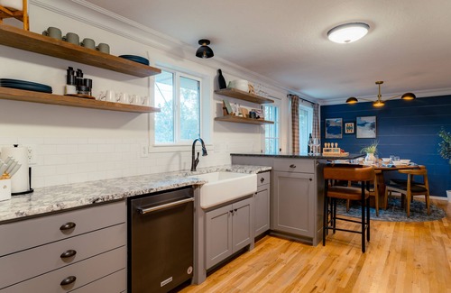 Pocatello Haus | Steps from ISU, Hot Tub, Fire Pit, game room,