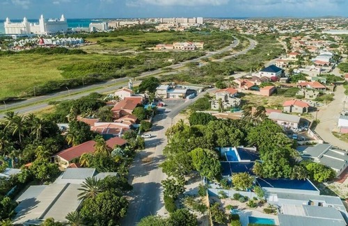 Koyari Villa | New listing! Luxury 9 Bed Villa: 6 King & 7 Queen