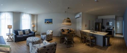 Rancho Wohnung | New Listing! Plaza Daniel Leo D