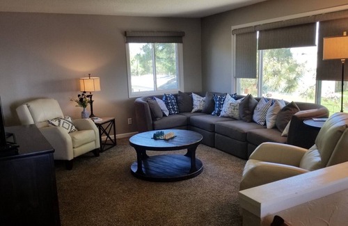 Watertown Kabine | (New Listing) Relax at Lake Kampeska - Multi-Family Cabin