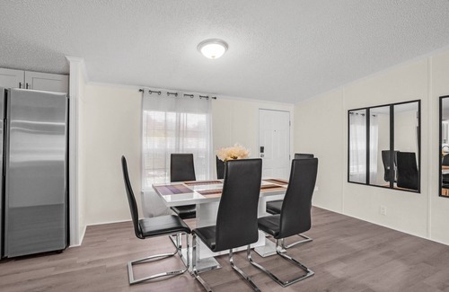 Groveland Hütte | NEW LISTING! Relaxing 4BR Hideaway in Groveland by RedAwning