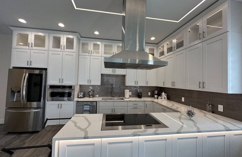 Newport Haus | New Modern Home in Bellevue