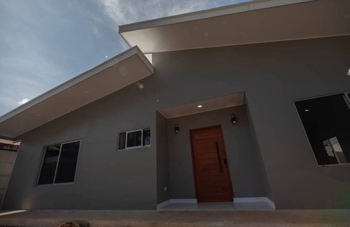 Bejuco Haus | New modern house near the beach