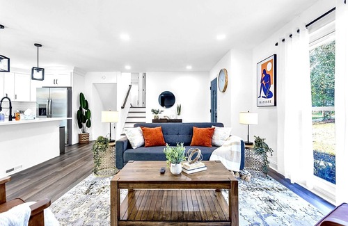 Candler-McAfee Haus | NEW | Moderne Luxe Home | Mins to ATL & Decatur Sq