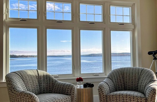 Stockton Springs Hütte | New Oceanfront Cottage, Acadia Camden Belfast Region