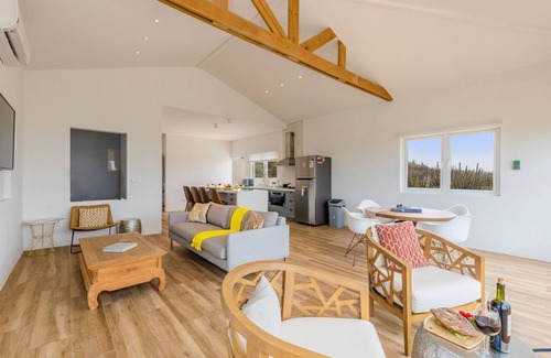 Alto Vista Haus | NEW Ocean View 2BR PrivatePool & NatureTrails