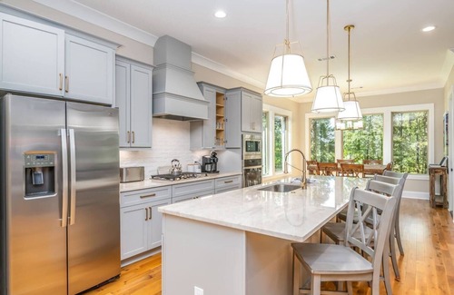 Opelika Haus | New, On-Site, Overlooking the LAKE Golf Course @ Grand National