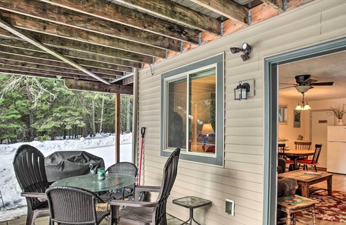 Rathdrum Wohnung | NEW! Rathdrum Escape w/ Hot Tub, 2 Blocks to Water