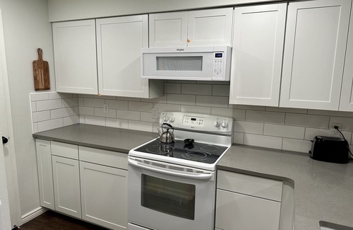 Eagle Haus | NEW REMODEL in the Heart of Eagle near BOISE