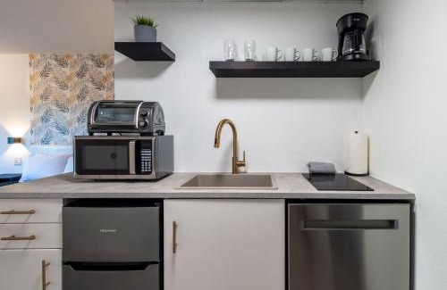 Southwest Orlando Wohnung | NEW - remodeled Studio close to Universal Studios