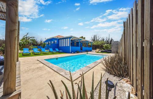 Punto de Oro Haus | New Renovated 3br Escape - 30 Off 4th Night Sept