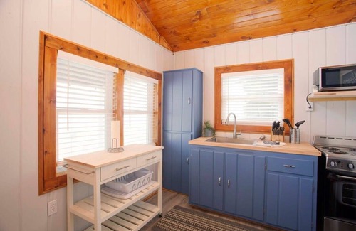 Greenbush Kabine | New renovated bathroom & new roof - Lake Huron 1!