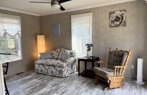 Harbor Springs Resort | New resort just a few miles from ski slopes, snowmobile or side by side trails!