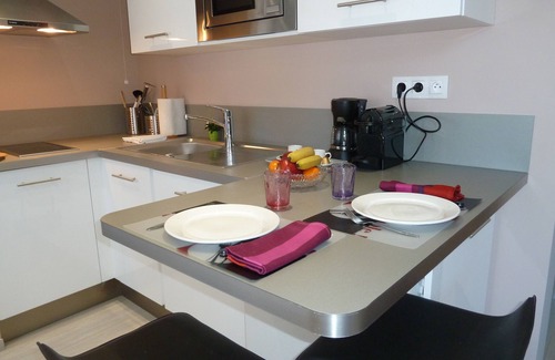 Bois Clos d'Orleans Wohnung | Neues Studio 2/4 Personen, klimatisiert, 28 m2, Porte de Paris - Geschlossene Box