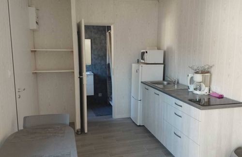 Verthier Wohnung | Neues Studio am Rande des Sees von Annecy