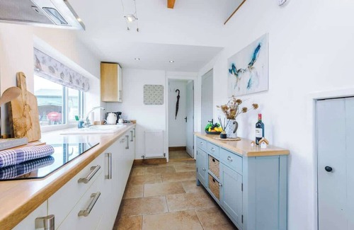 Wollerton Hütte | NEW! Stunning Cottage, Ideal for Families & Groups