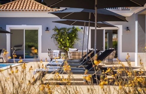Almancil Haus | NEU !!! Fantastische Villa mit 5 Schlafzimmern in der Nähe des Campus und der Hütte