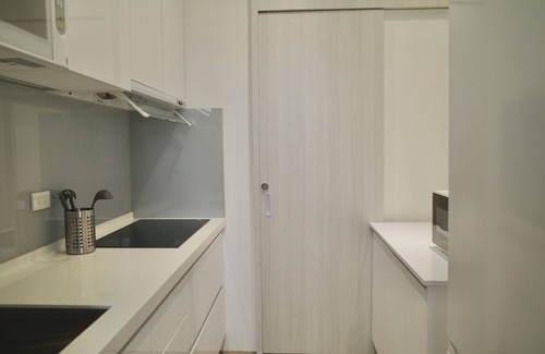 Daan Wohnung | NEW! Sunny Apt 2BD 2 Bathrooom｜6 Min MRT｜DN7