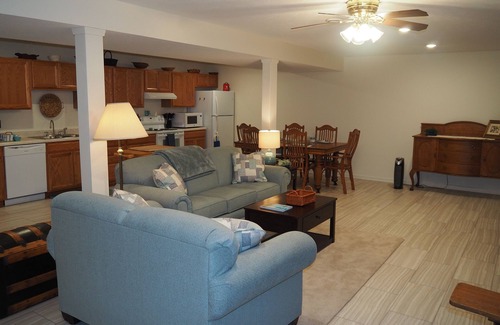 Benzonia Wohnung | NEW! The Blessing - A CUTE AND COZY CHRISTIAN COUNTRY RETREAT!